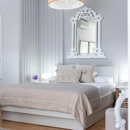 Lapad Studio Apartment *